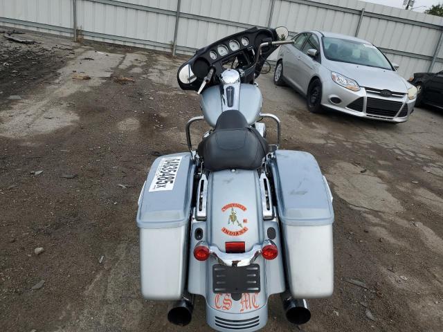 2023 HARLEY-DAVIDSON FLHX 1HD1KBC11PB615183