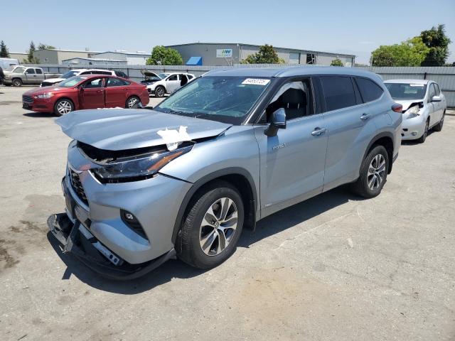 TOYOTA HIGHLANDER