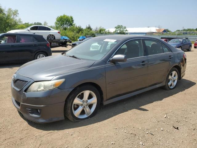 TOYOTA CAMRY BASE