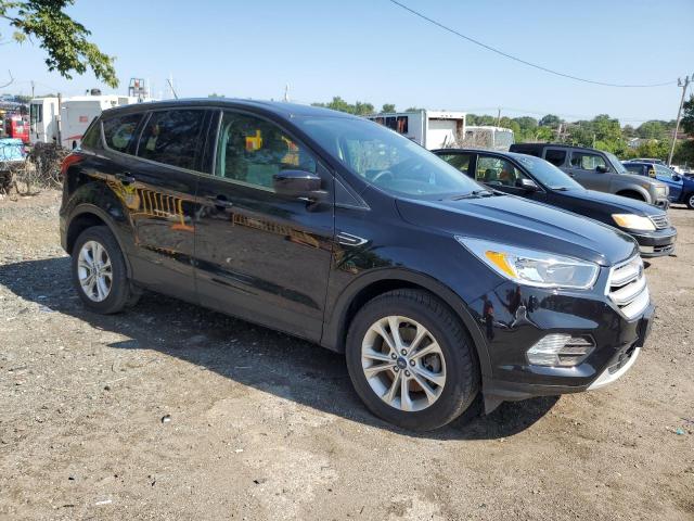 2019 FORD ESCAPE SE - 1FMCU9GD5KUB91369