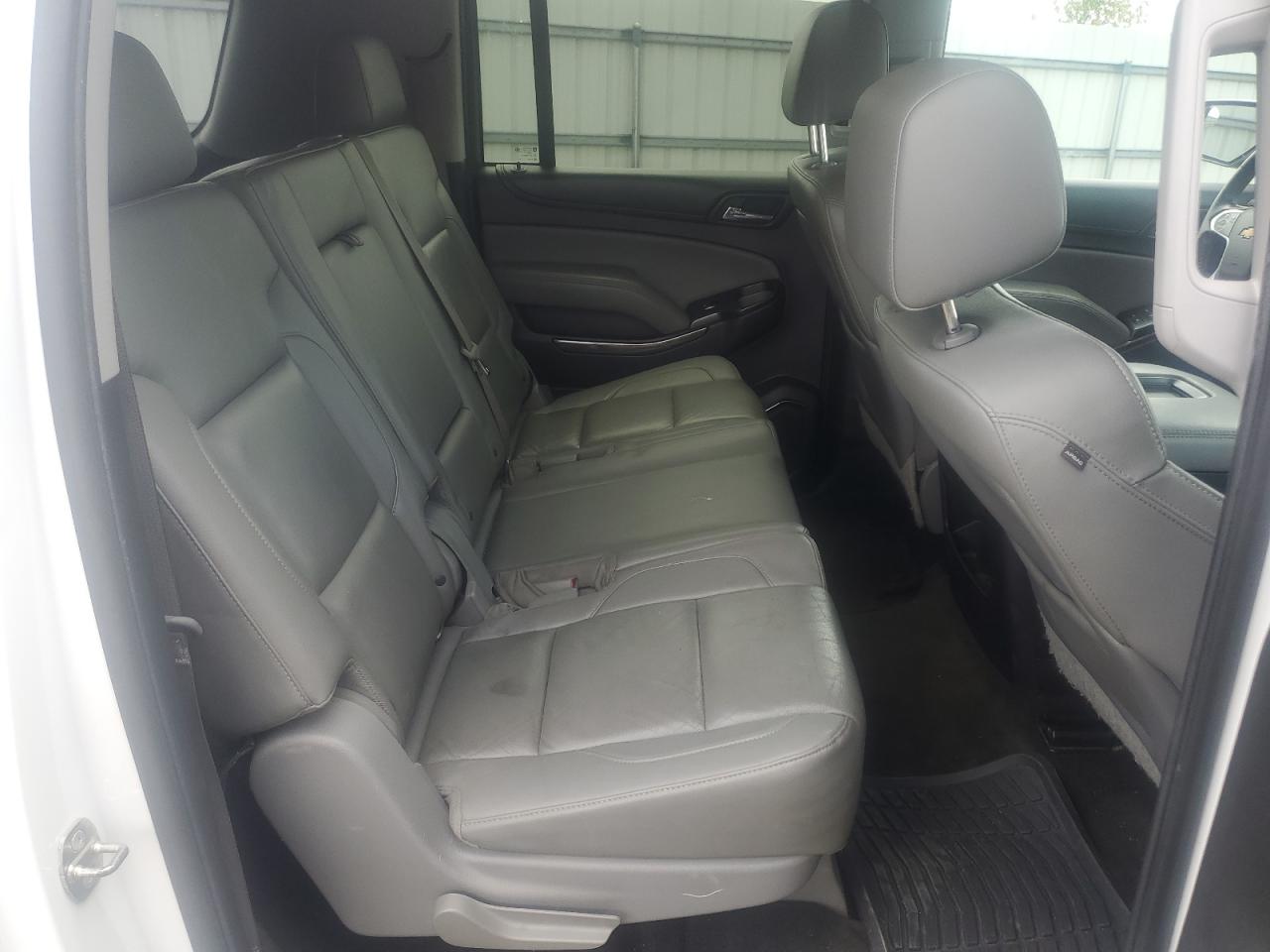 CHEVROLET SUBURBAN K1500 LT