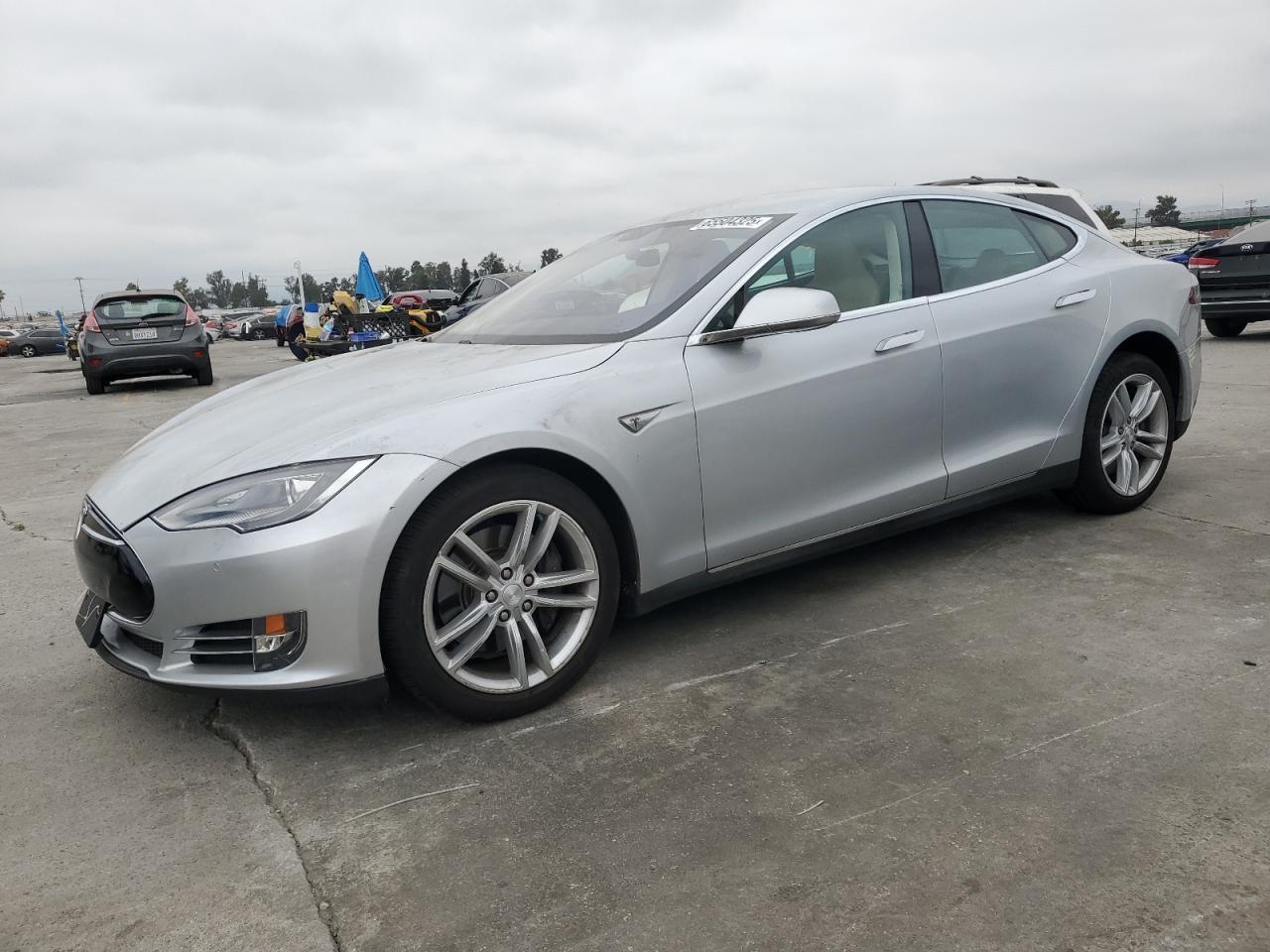 TESLA MODEL S