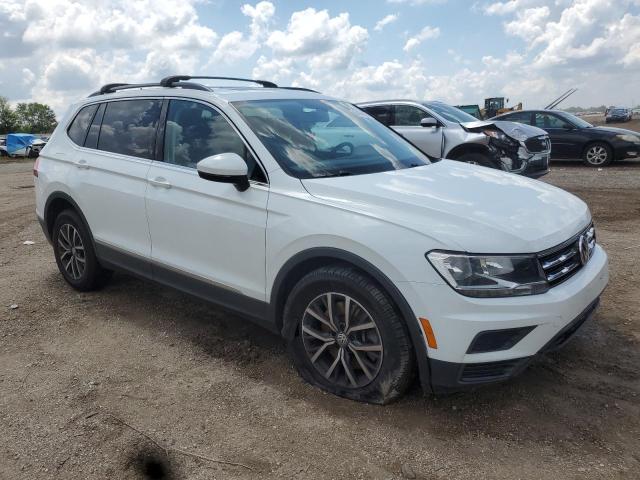 2018 VOLKSWAGEN TIGUAN SE 3VV3B7AX5JM077894