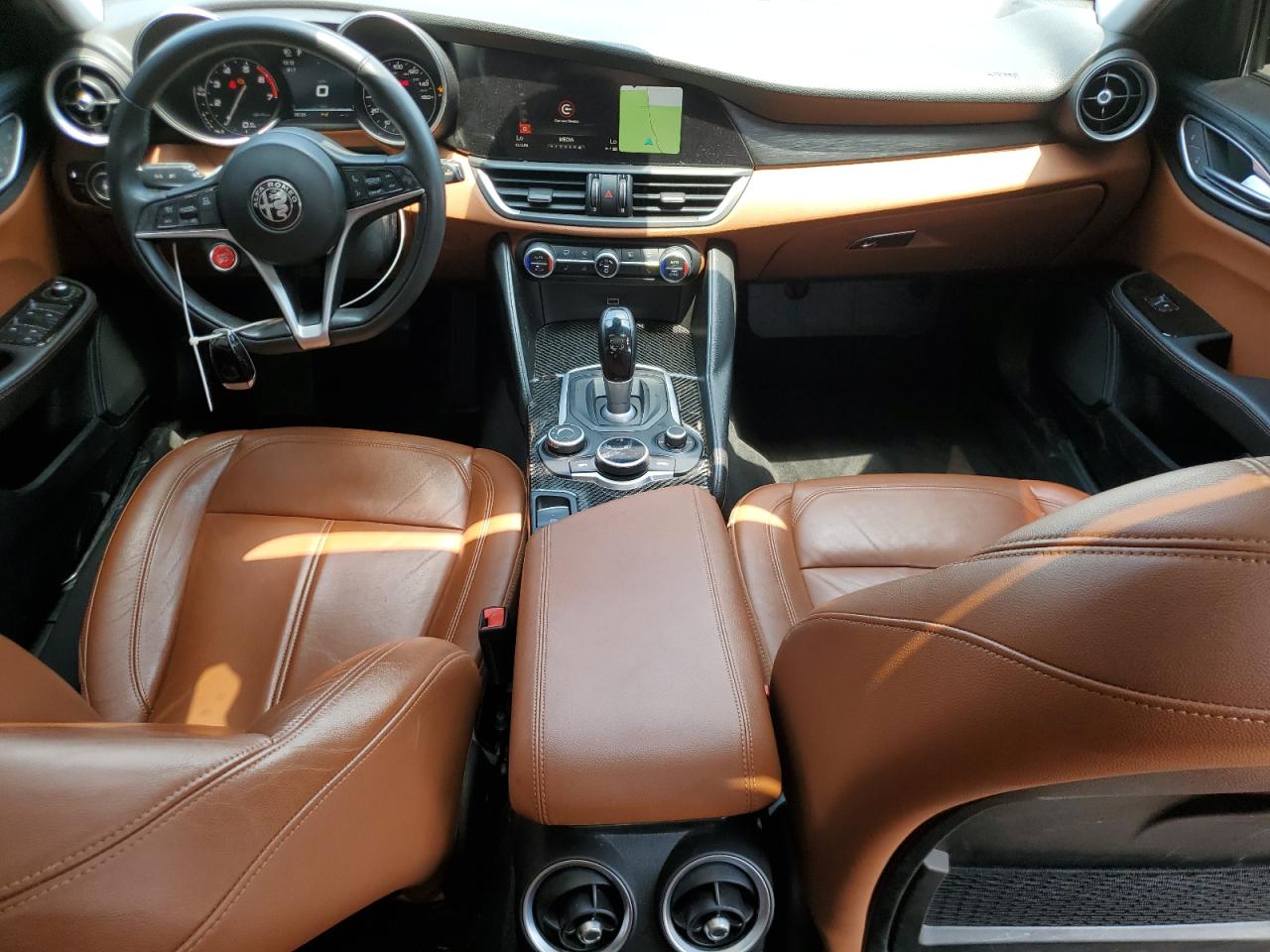 ALFA ROMEO GIULIA Q4