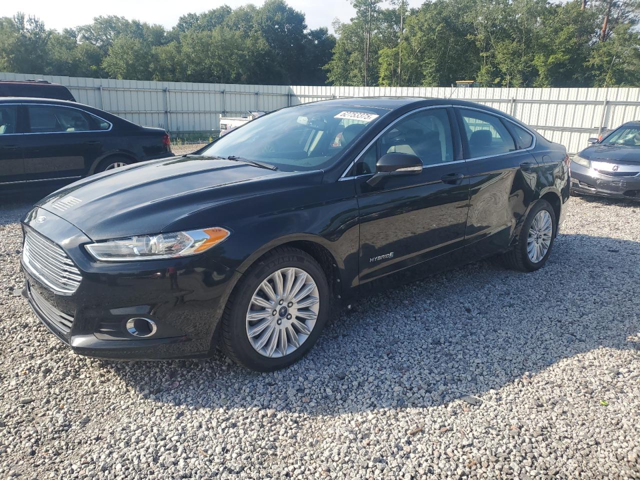 FORD FUSION SE HYBRID