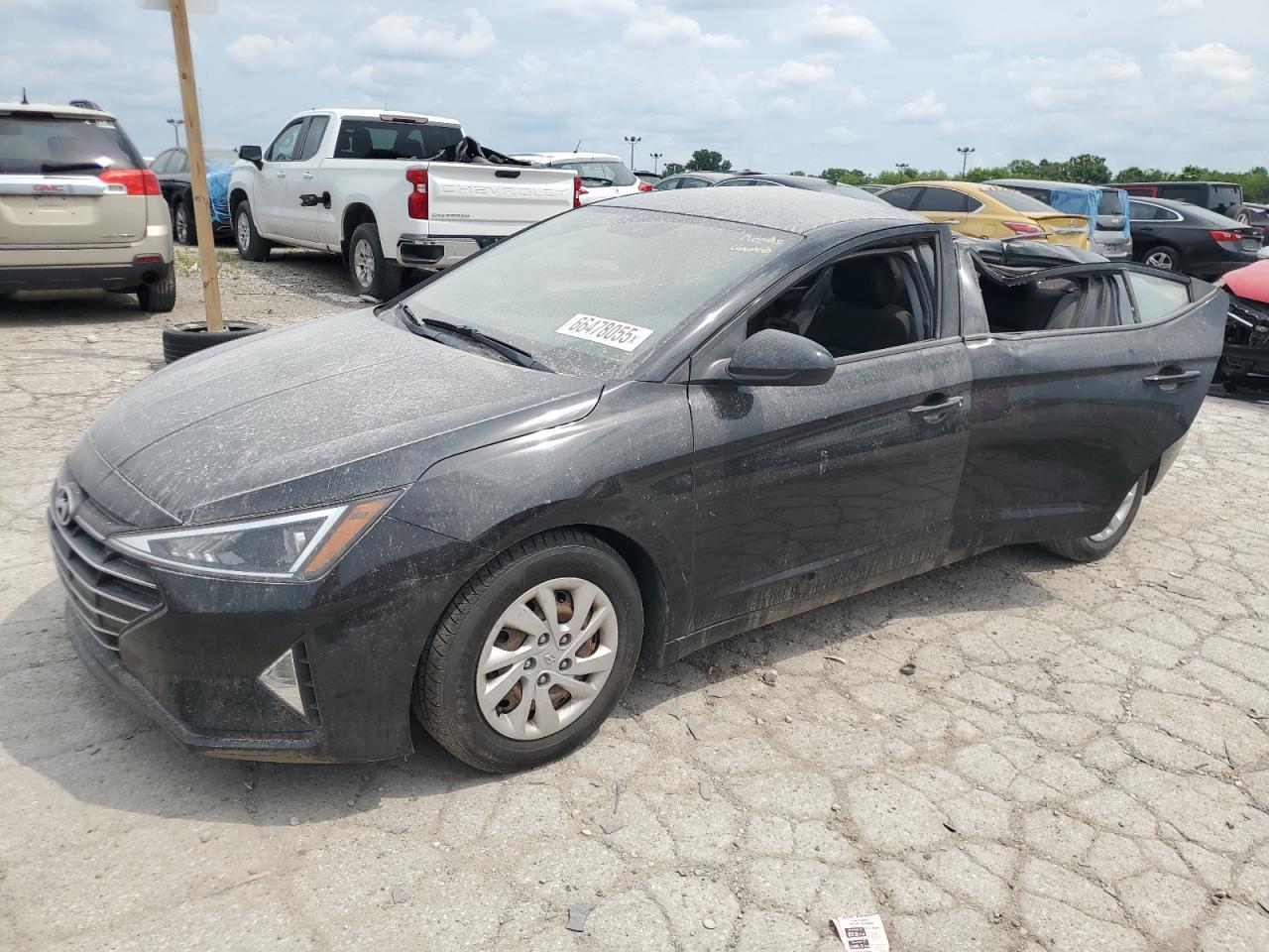 HYUNDAI ELANTRA SE