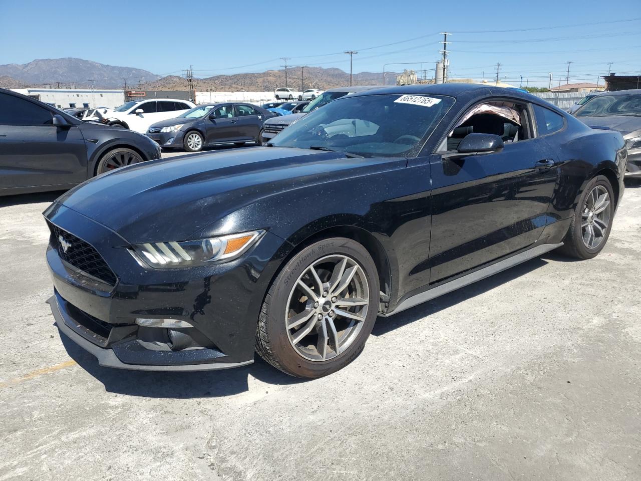 FORD MUSTANG