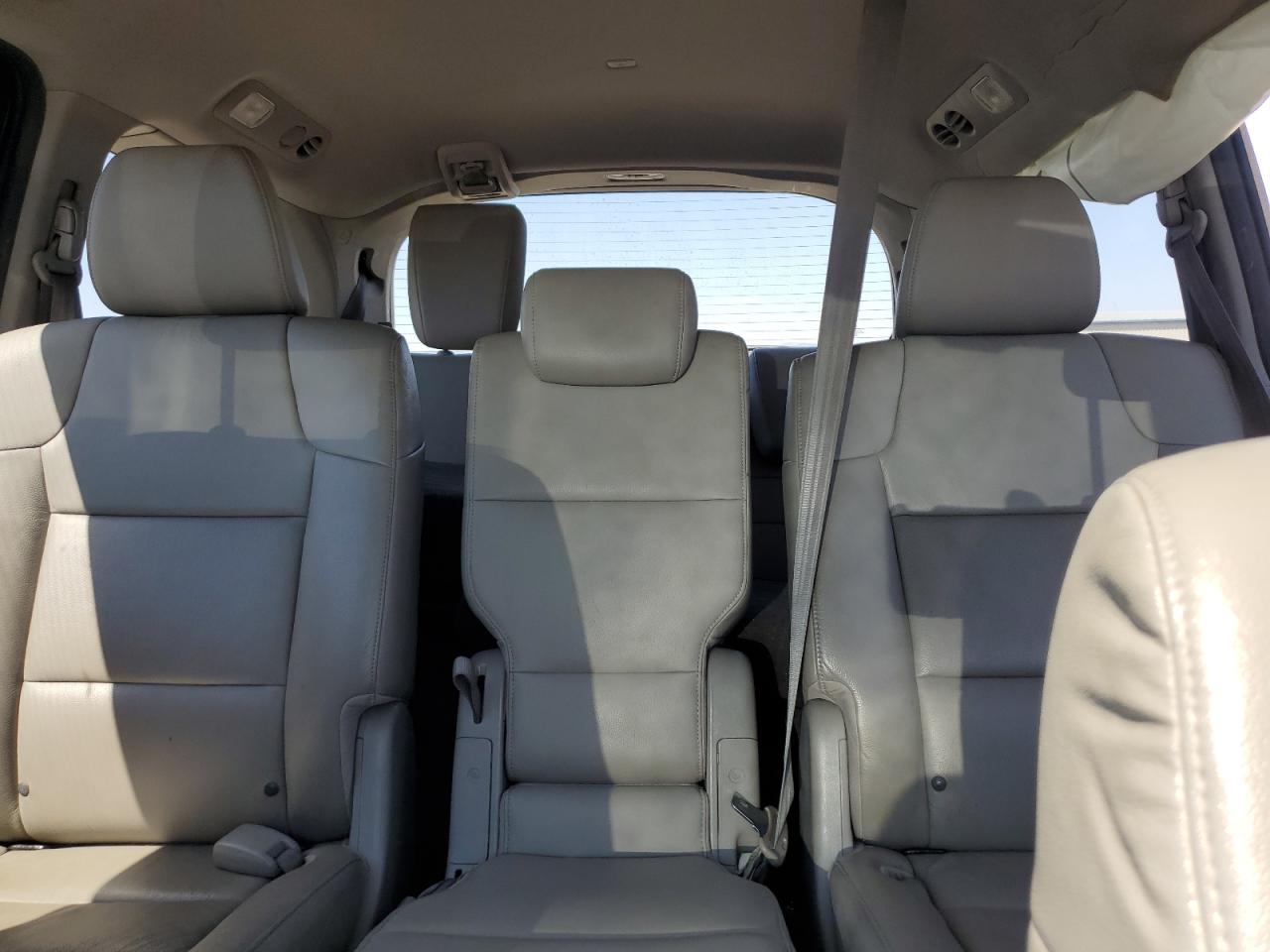 Lot #3211005566 2016 HONDA ODYSSEY EX