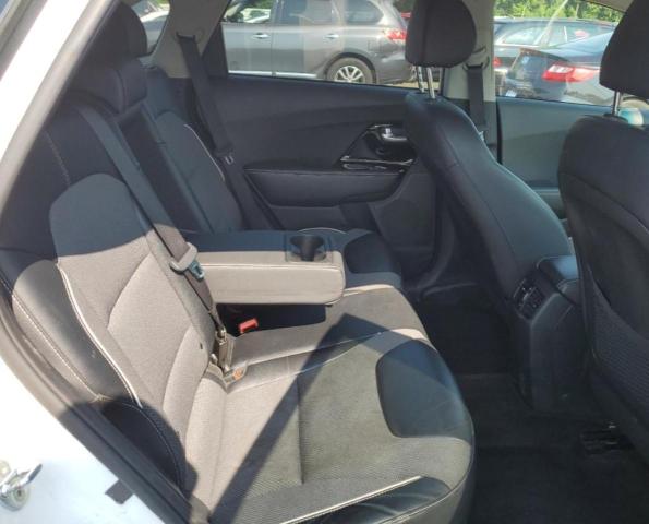 2022 KIA NIRO S KNDCC3LG0N5161067