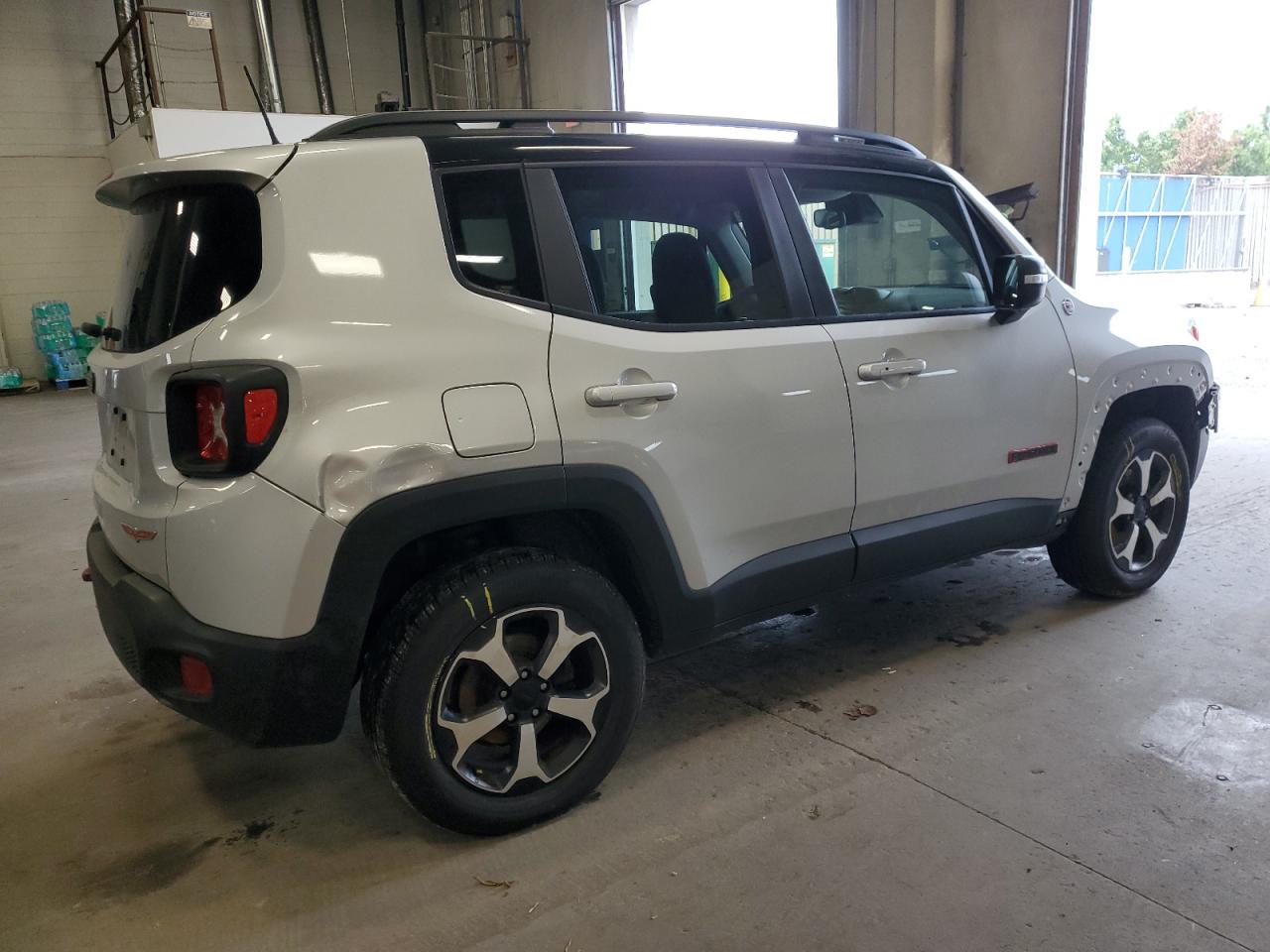 JEEP RENEGADE TRAILHAWK