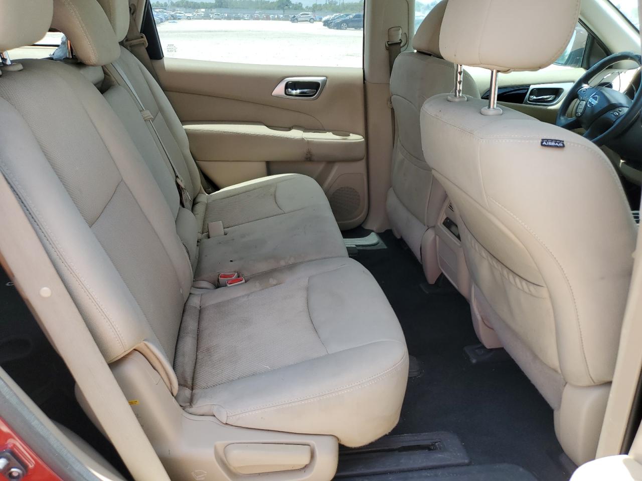 Nissan Pathfinder 2017