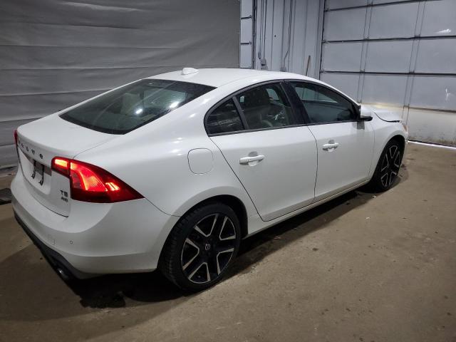 2017 VOLVO S60 DYNAMI YV140MTL1H2428040