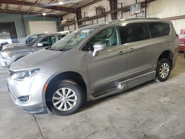 Vin: 2c4rc1bg5kr560314, lot: 63465165, chrysler pacifica touring l 2019 img_1