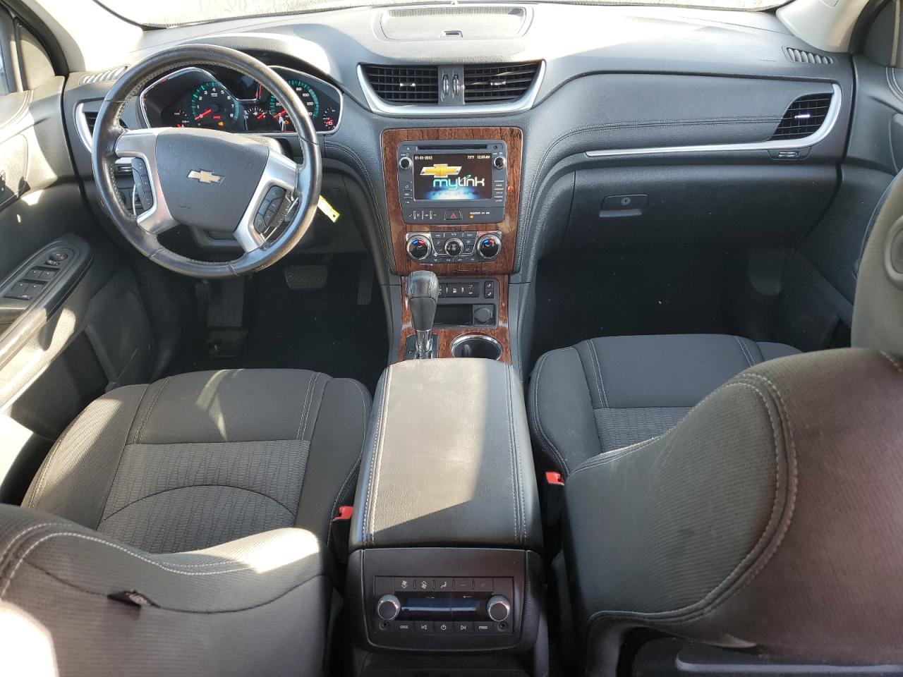 CHEVROLET TRAVERSE LT