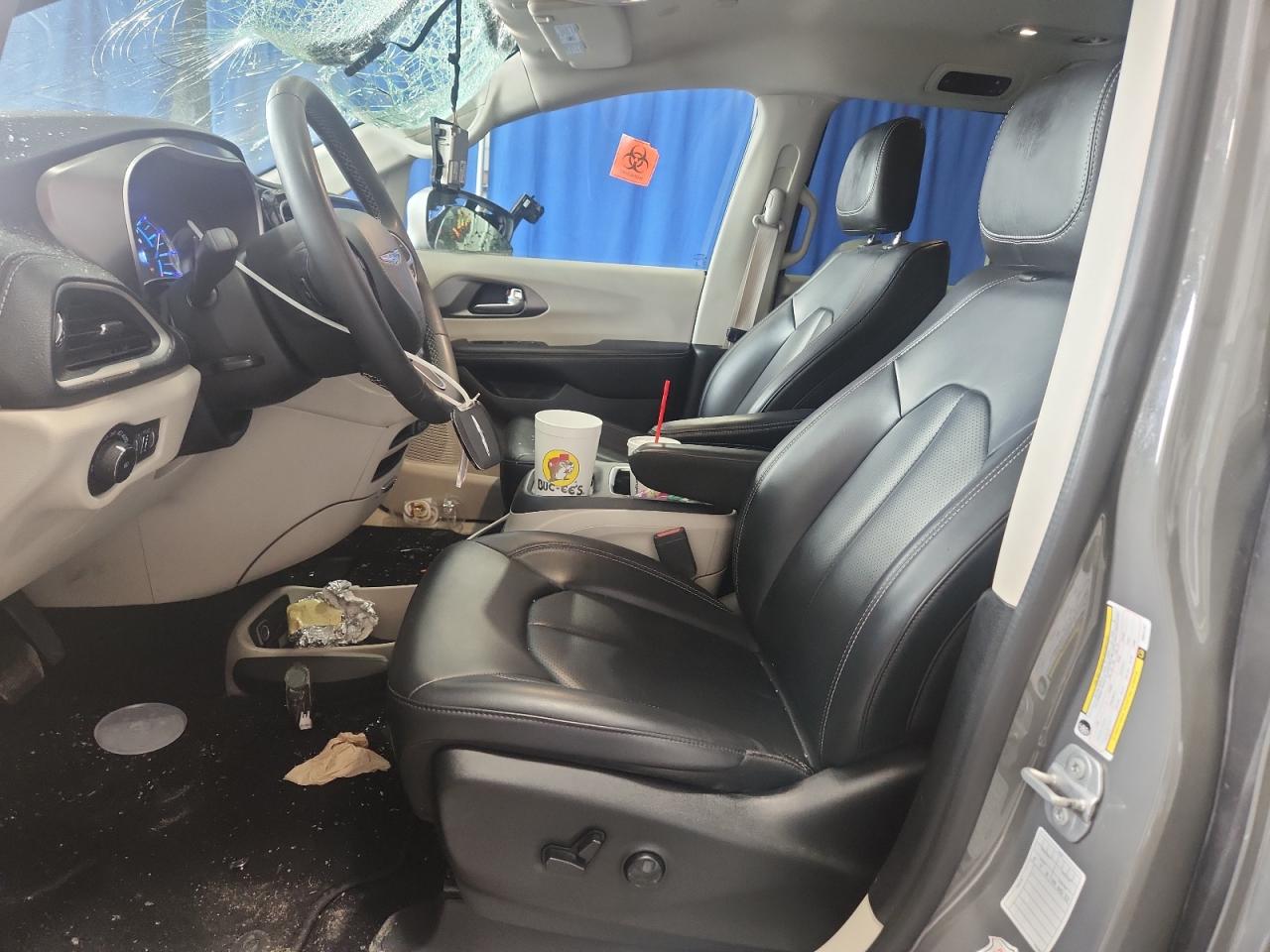 CHRYSLER PACIFICA HYBRID TOURING L