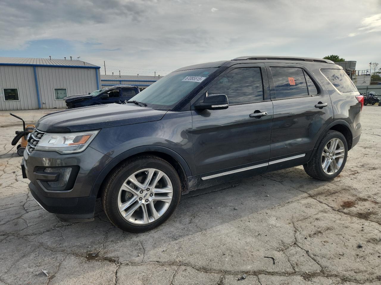 FORD EXPLORER XLT