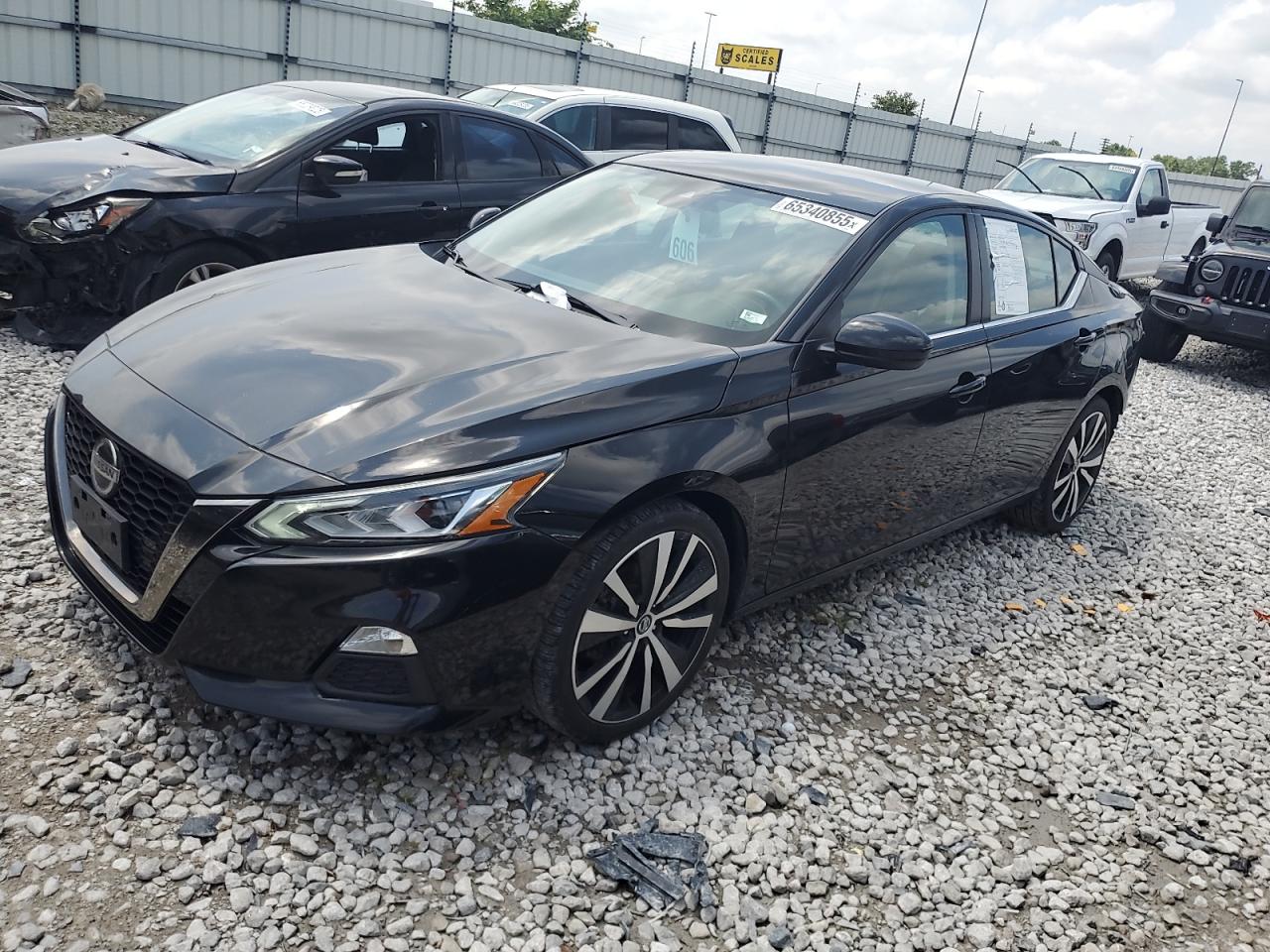 NISSAN ALTIMA SR