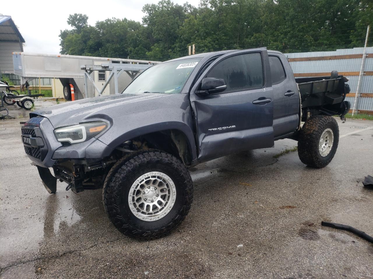 TOYOTA TACOMA DOUBLE CAB