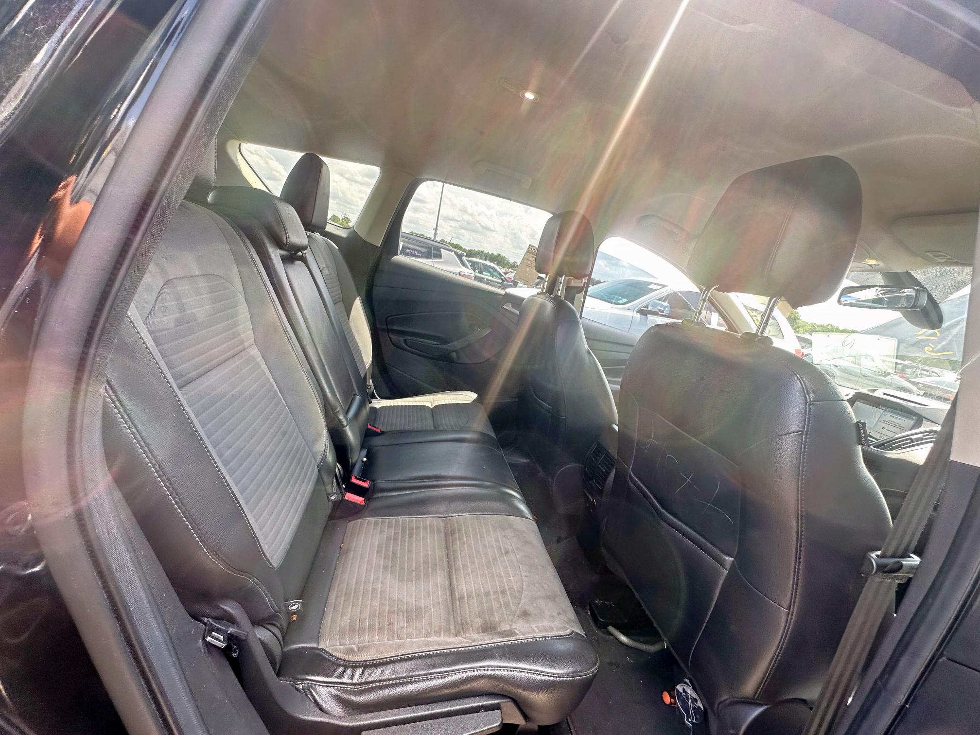 2017 FORD ESCAPE TIT 1FMCU0J97HUD29051