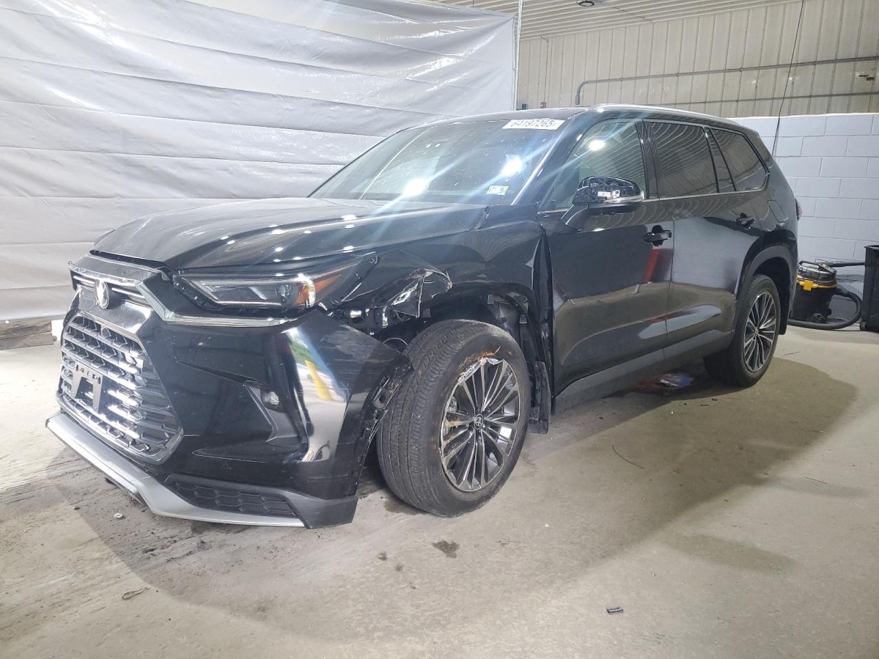 TOYOTA HIGHLANDER LIMITED