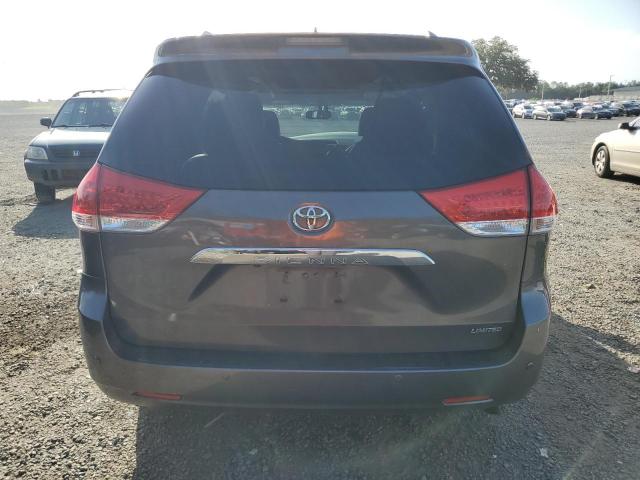 2011 TOYOTA SIENNA XLE - 5TDYK3DC9BS086752