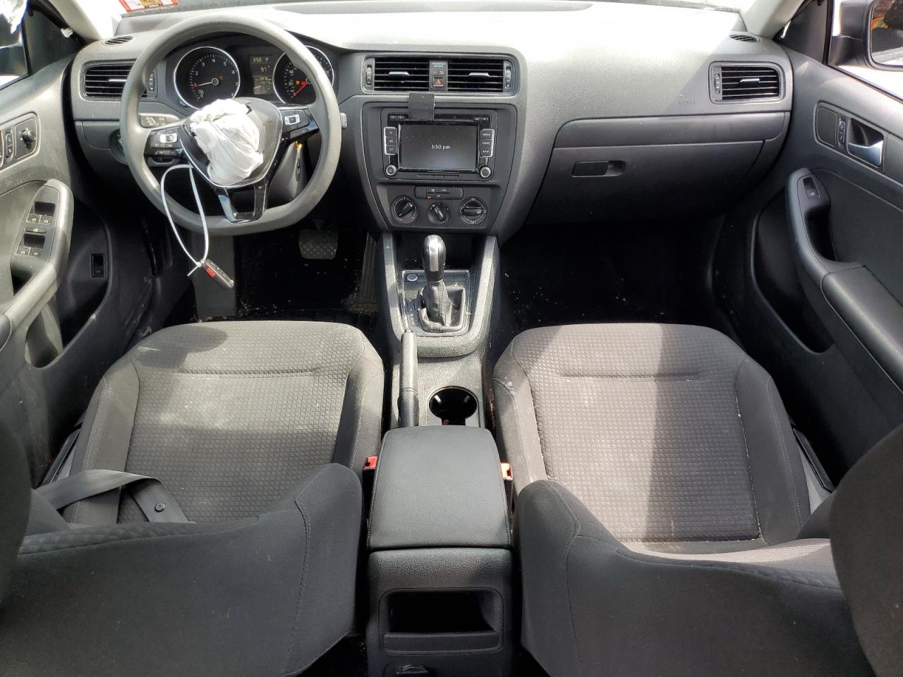 Volkswagen Jetta base 2015