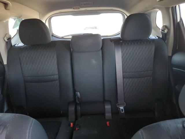 2018 NISSAN ROGUE S KNMAT2MT7JP601071