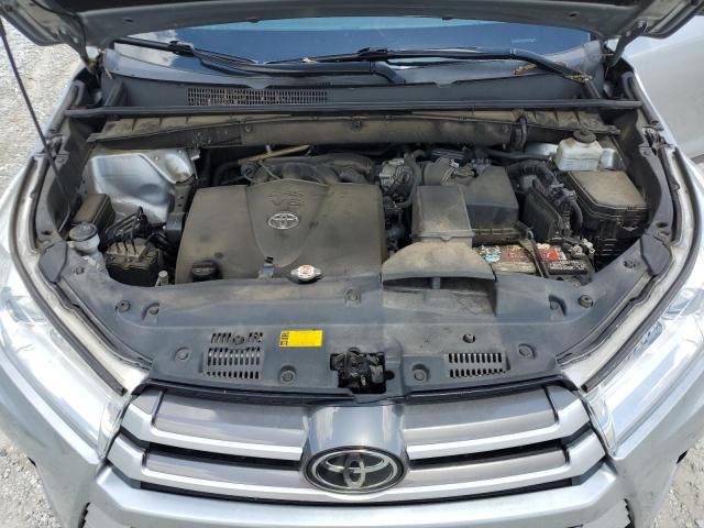 2019 TOYOTA HIGHLANDER 5TDKZRFH0KS566109