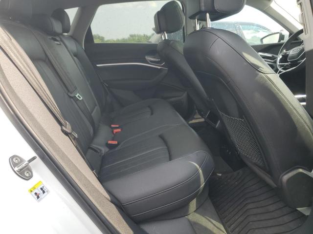2022 AUDI E-TRON PRE WA1AABGE2NB007262