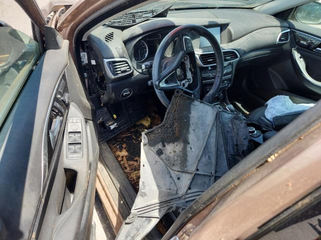 2018 INFINITI QX30 BASE SJKCH5CP9JA053929