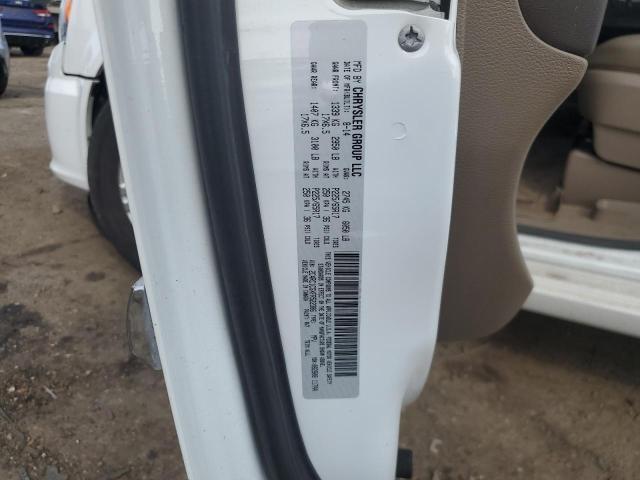 2015 CHRYSLER TOWN & COU - 2C4RC1CGXFR522386