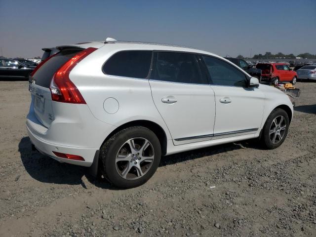 2015 VOLVO XC60 T6 PL - YV4902RM6F2690405