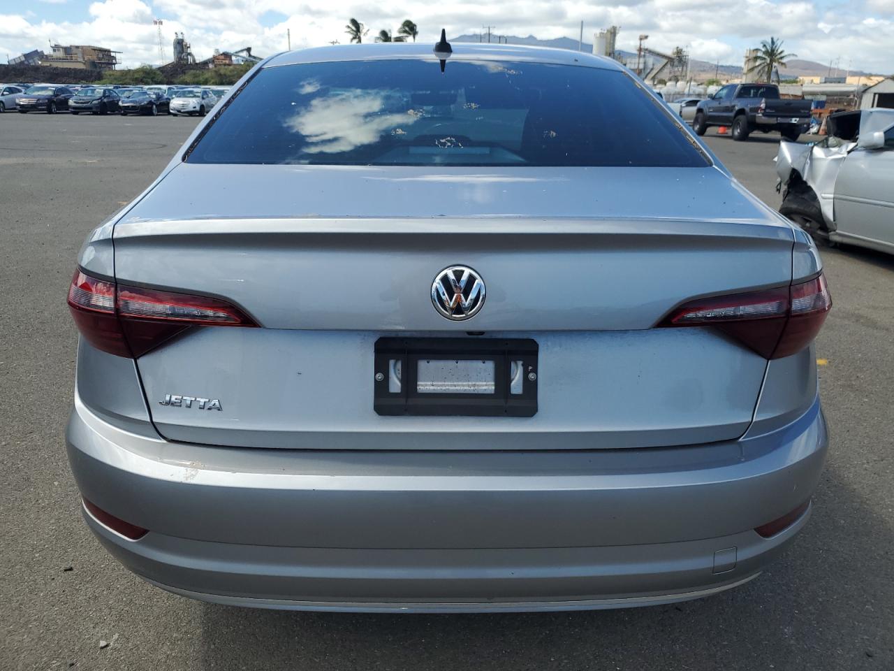 VOLKSWAGEN JETTA S