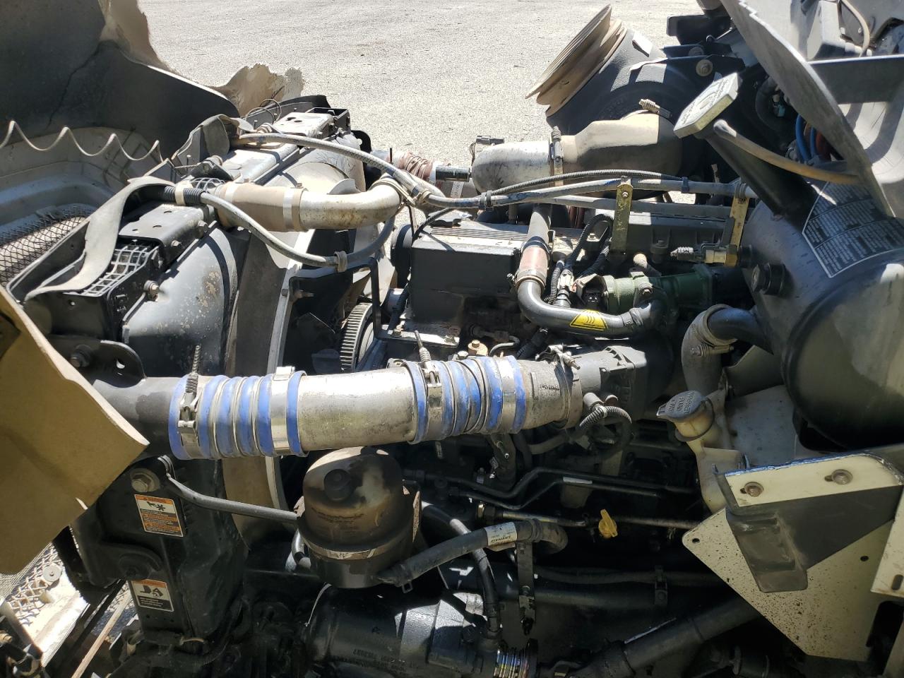 Lot #3217642466 2016 KENWORTH T370