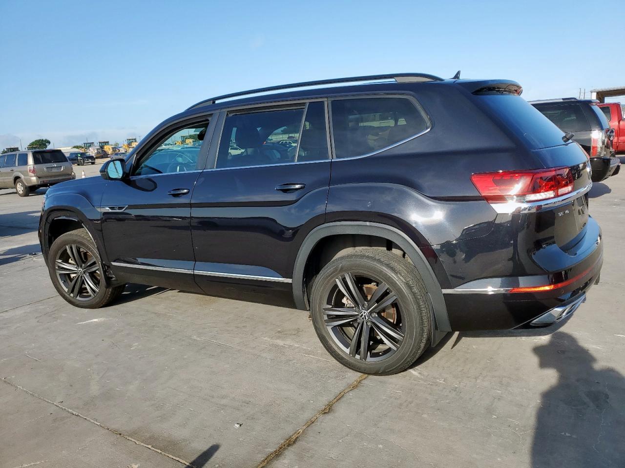 VOLKSWAGEN ATLAS SE