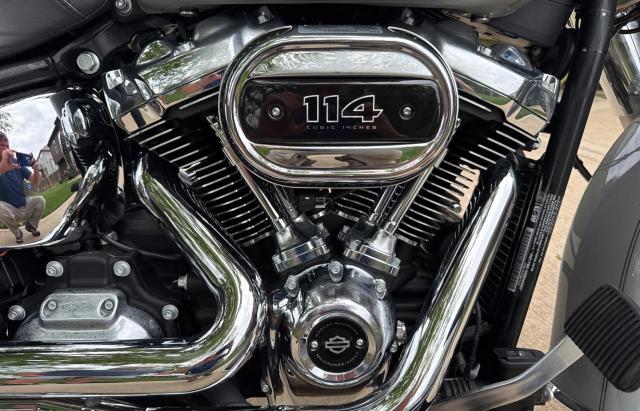 2024 HARLEY-DAVIDSON FLHCS 1HD1YBK1XRB043002