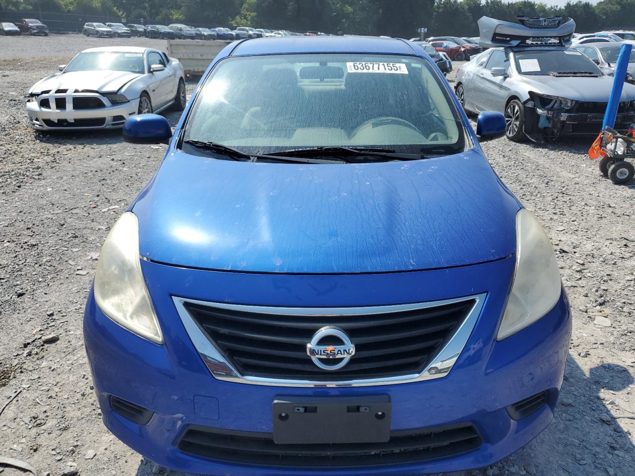 NISSAN VERSA S