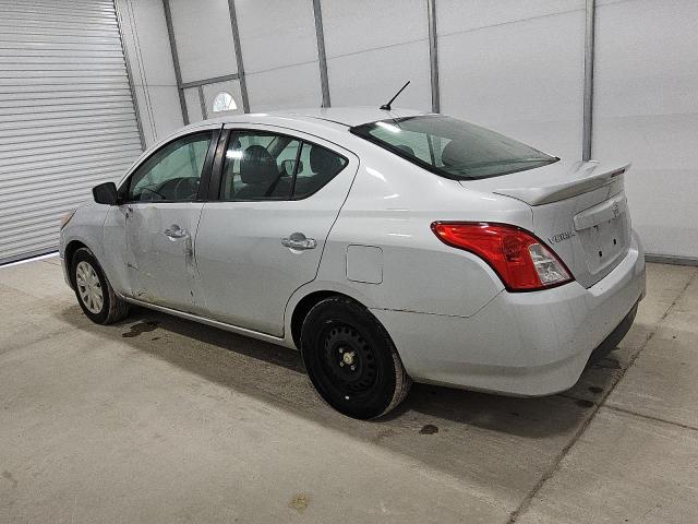 2019 NISSAN VERSA S 3N1CN7AP3KL821654