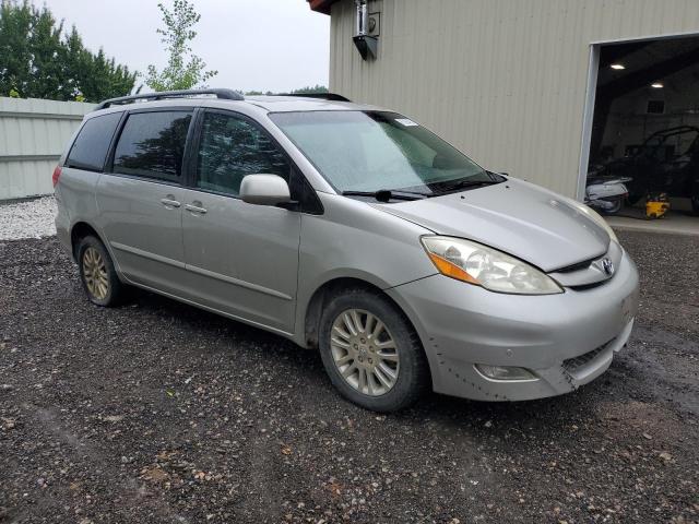 2010 TOYOTA SIENNA XLE - 5TDDK4CC3AS031671