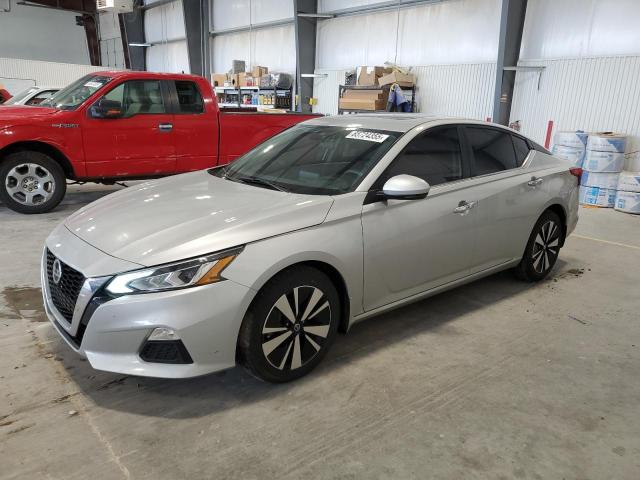 NISSAN ALTIMA SV