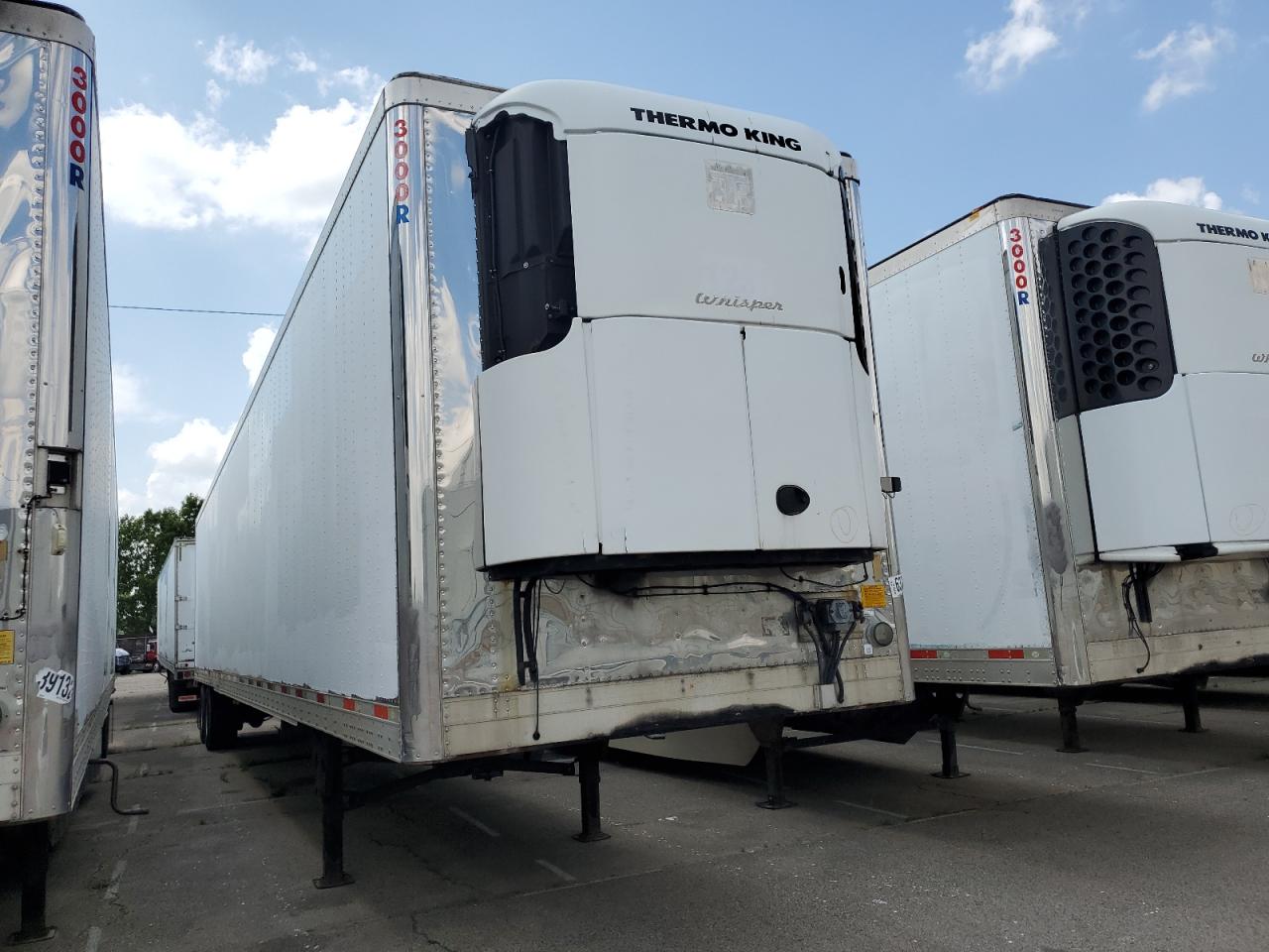 Lot #3206346126 2011 UTILITY VS2RA