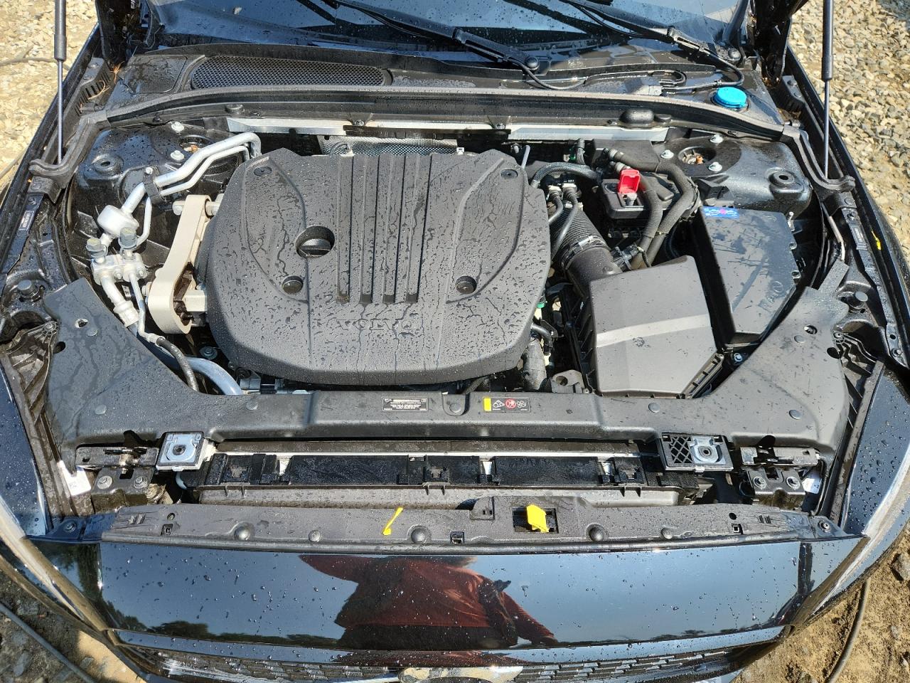 VOLVO S60 B5 MOMENTUM