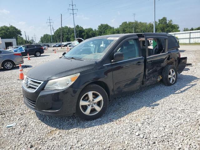 2010 VOLKSWAGEN ROUTAN SE - 2V4RW3D17AR236765