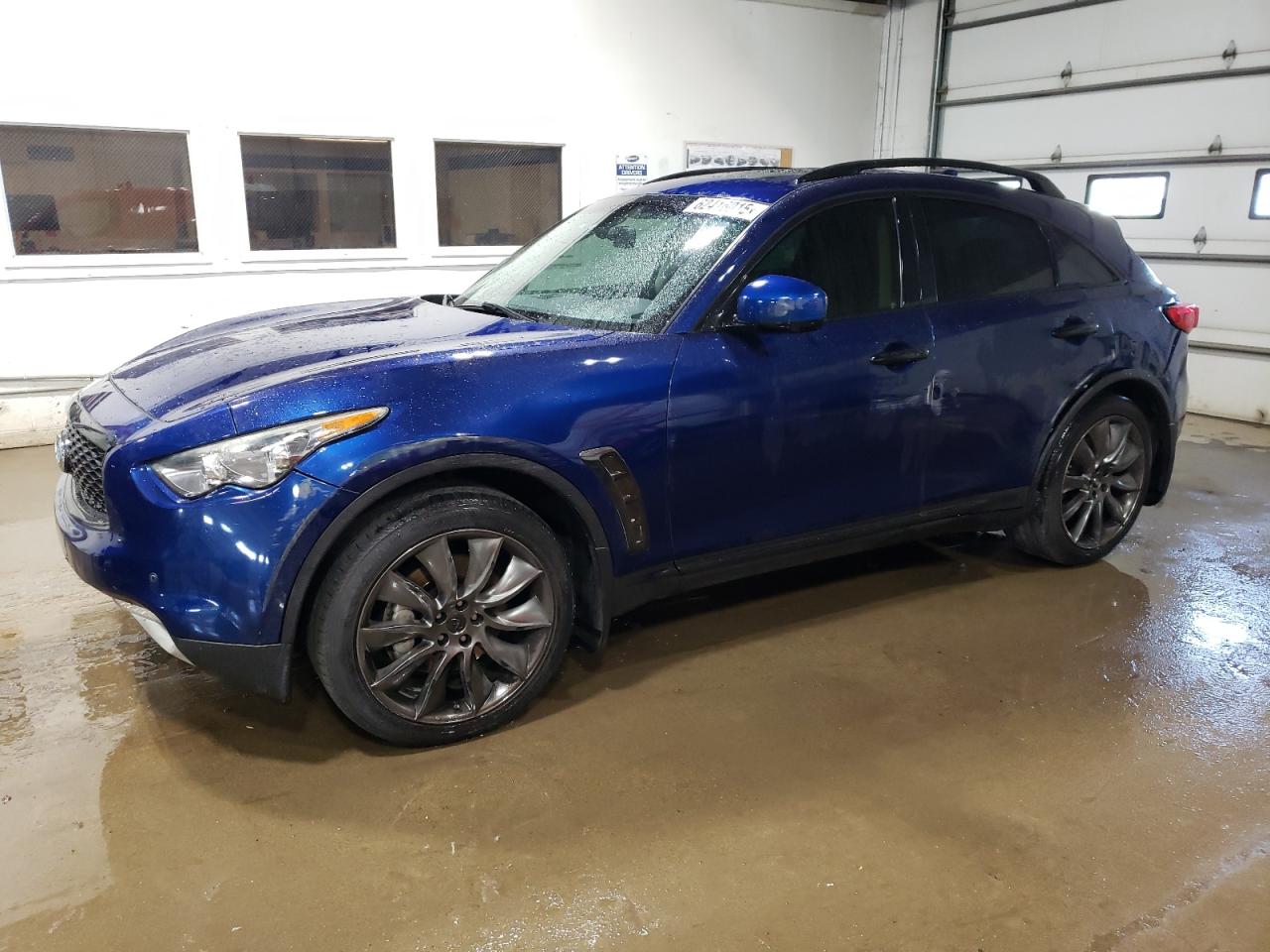 INFINITI FX50