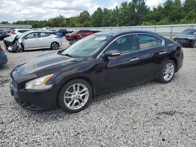 NISSAN MAXIMA S