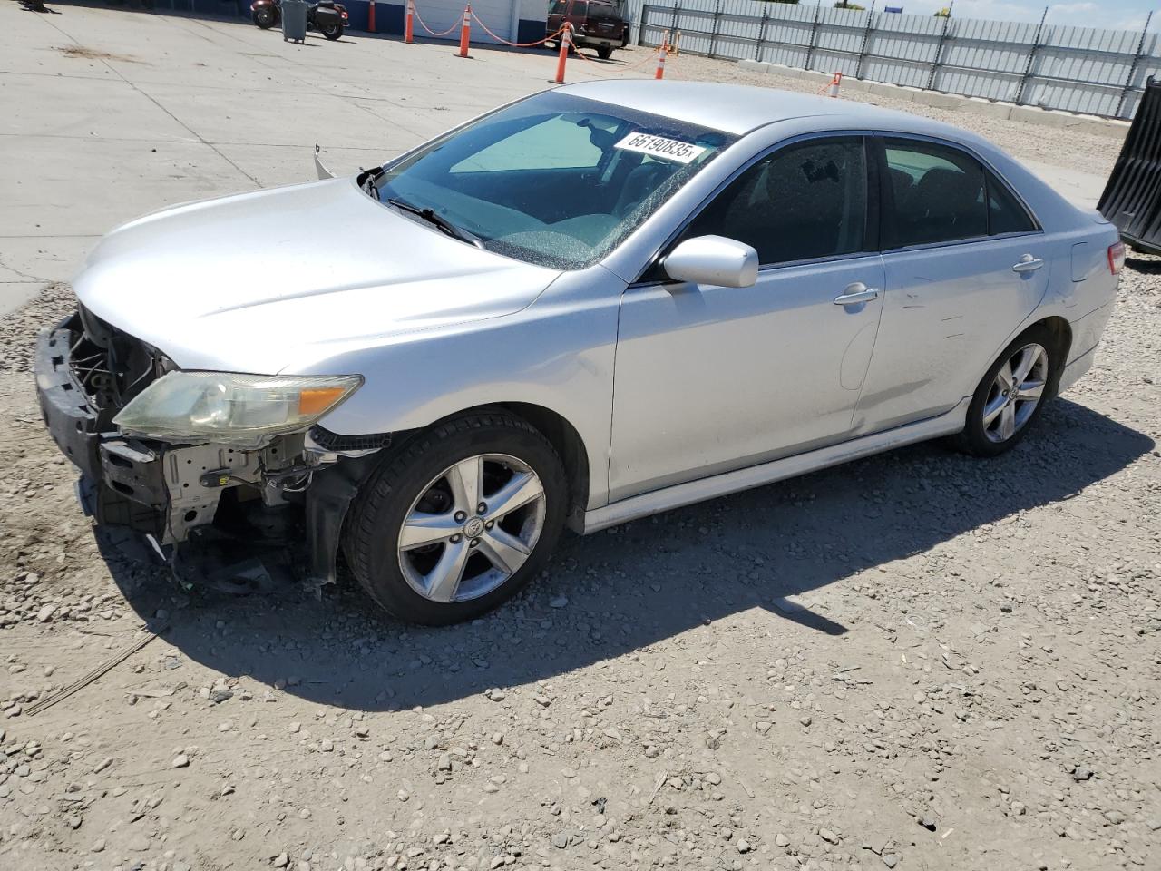 TOYOTA CAMRY BASE