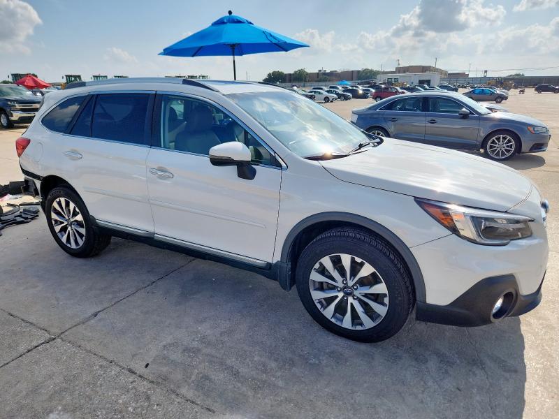 2018 SUBARU OUTBACK TO 4S4BSETC4J3364178