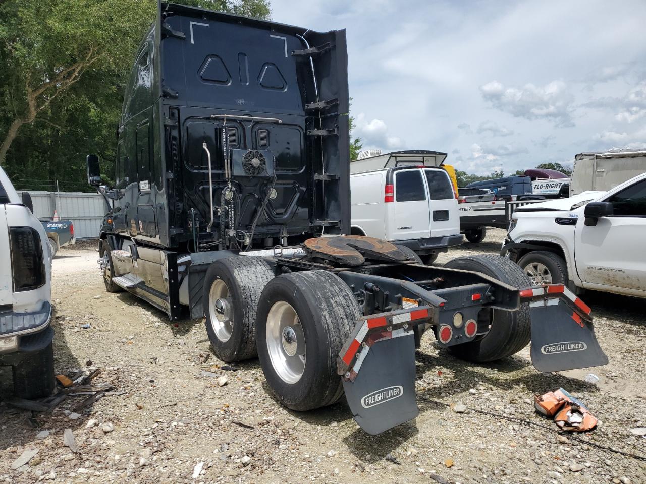 Lot #3191245722 2015 FREIGHTLINER CASCADIA 1