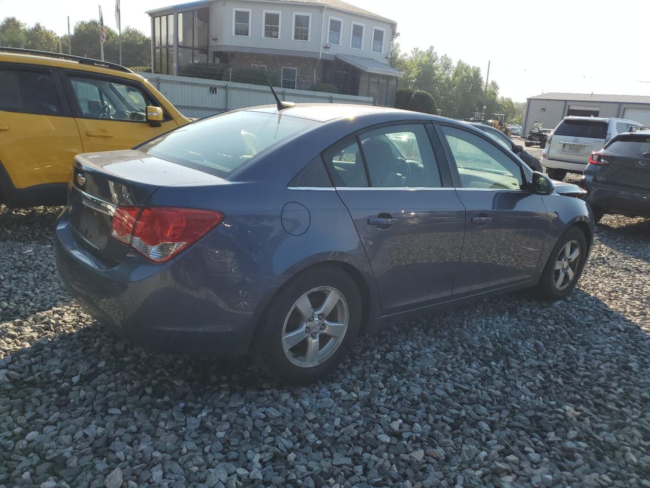 CHEVROLET CRUZE LT