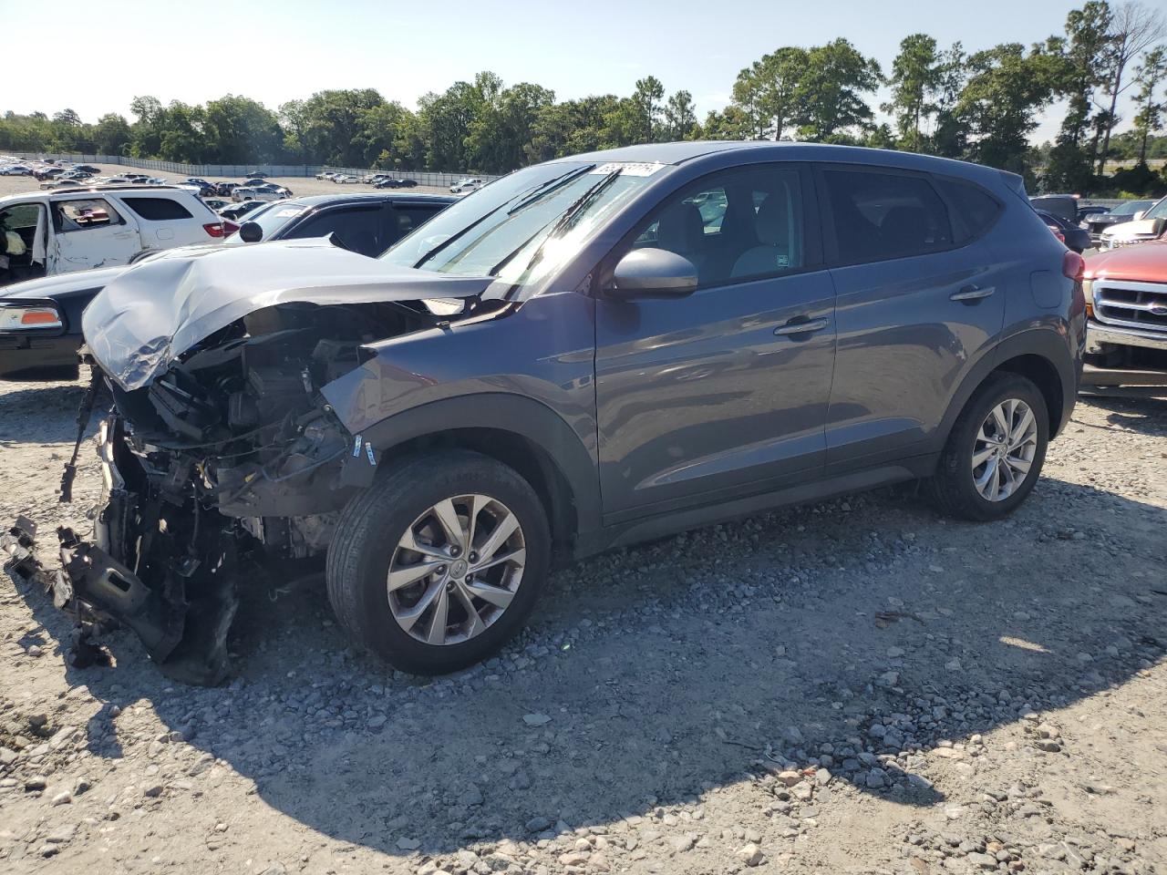 HYUNDAI TUCSON SE
